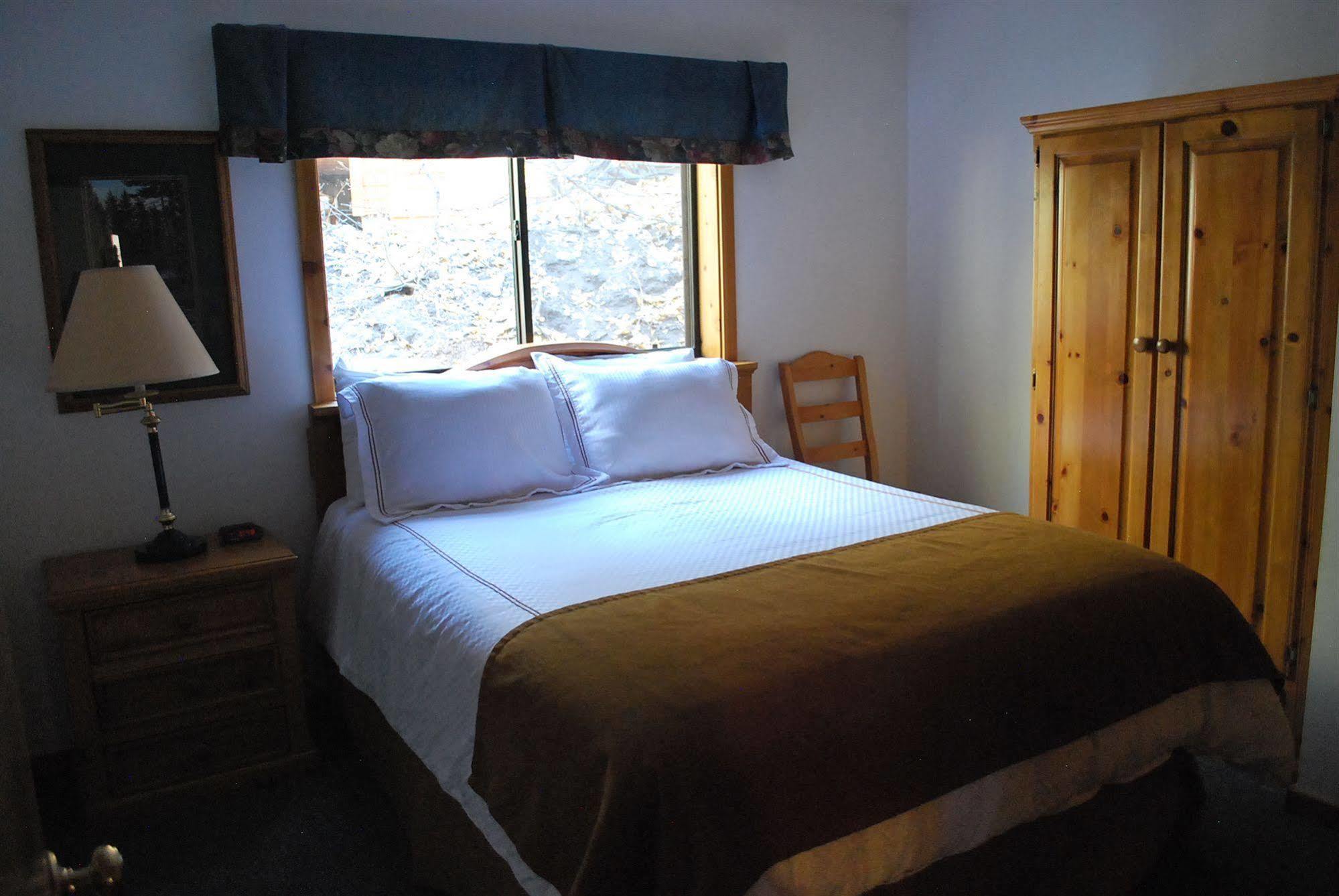 Double Eagle Resort And Spa June Lake Exterior foto